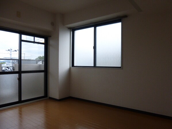 ロイヤルコーポ姫路北条の物件内観写真